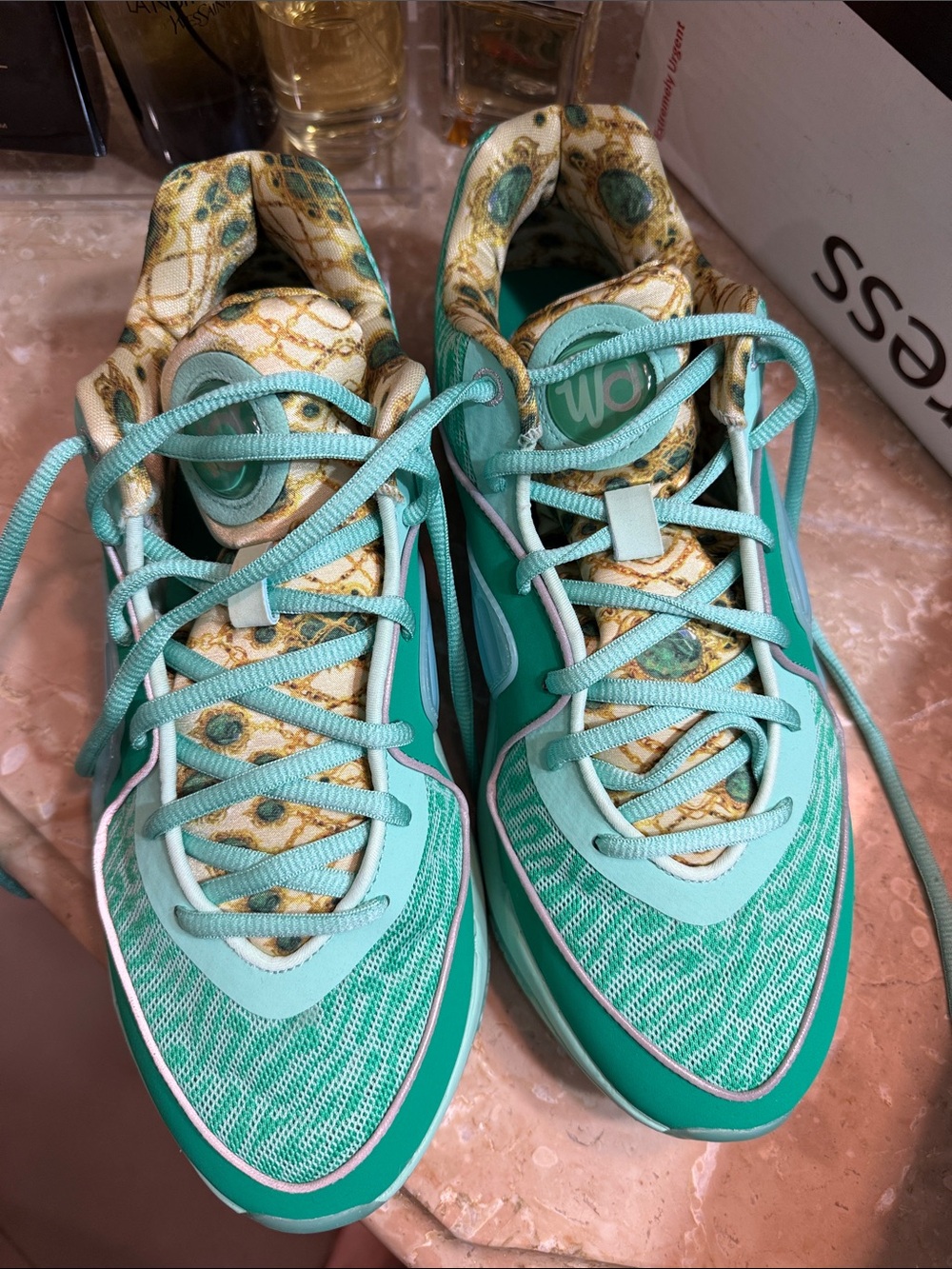 Nike Women's Aqua Teal Patterned Athletic Sneakers